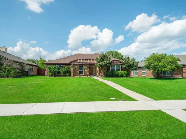 1533 Springaire Lane, Lewisville, TX 75077