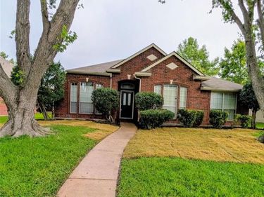 10610 Nashville Drive , Frisco, TX 75035