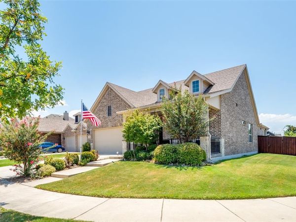 704 Louisville Road, Aubrey, TX 76227