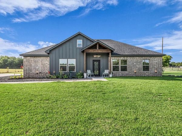1004 Woodcock Drive , Robinson, TX 76706