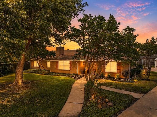 2713 Clearmeadow Court, Bedford, TX 76021