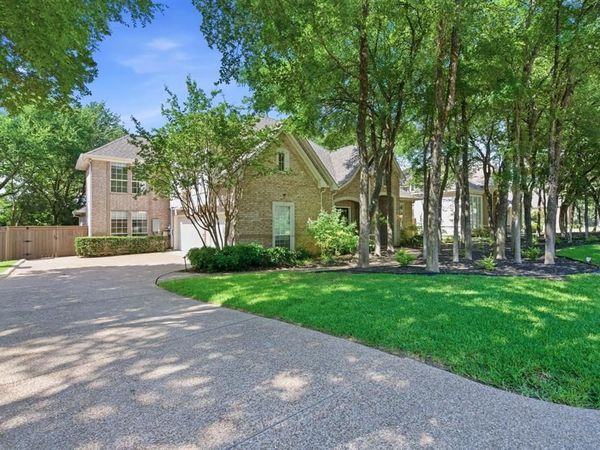 605 Blair Court , Southlake, TX 76092