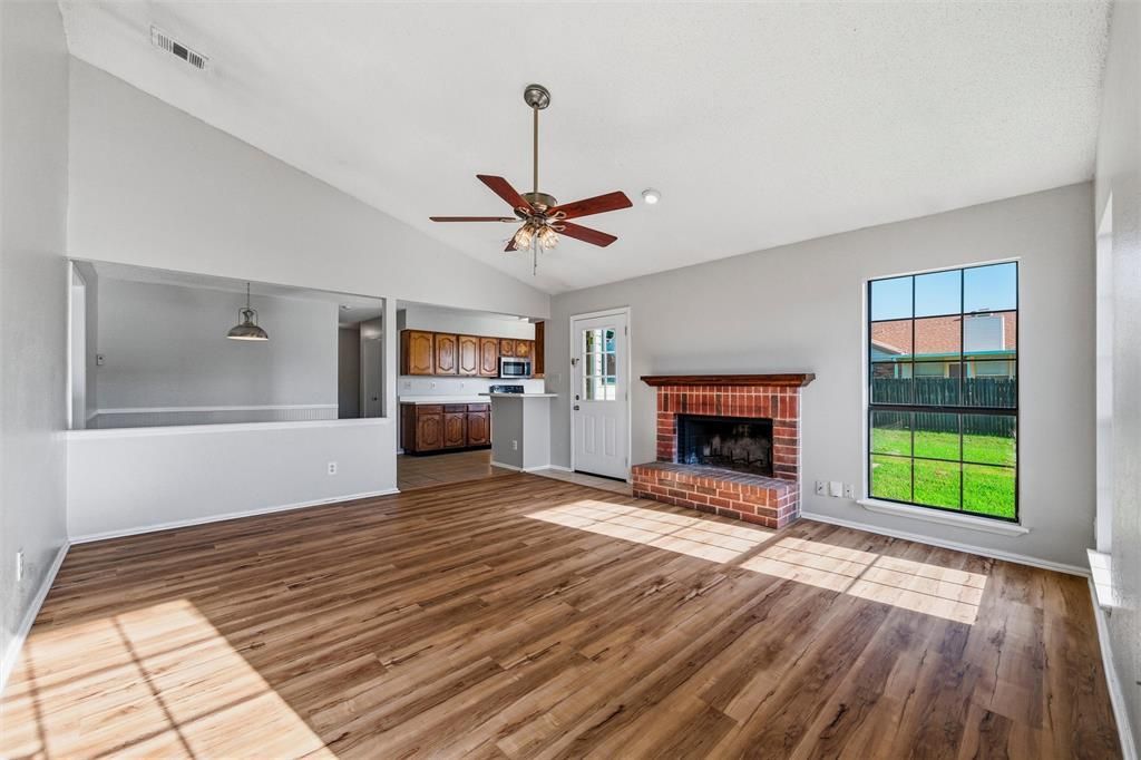 2500 Galemeadow Drive, Fort Worth, TX 76123 Main Photo