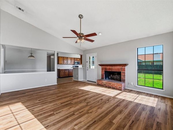 2500 Galemeadow Drive, Fort Worth, TX 76123