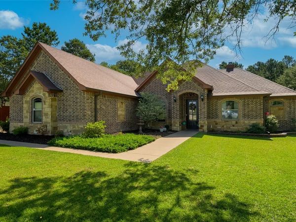 181 Private Road 6325 , Mineola, TX 75773