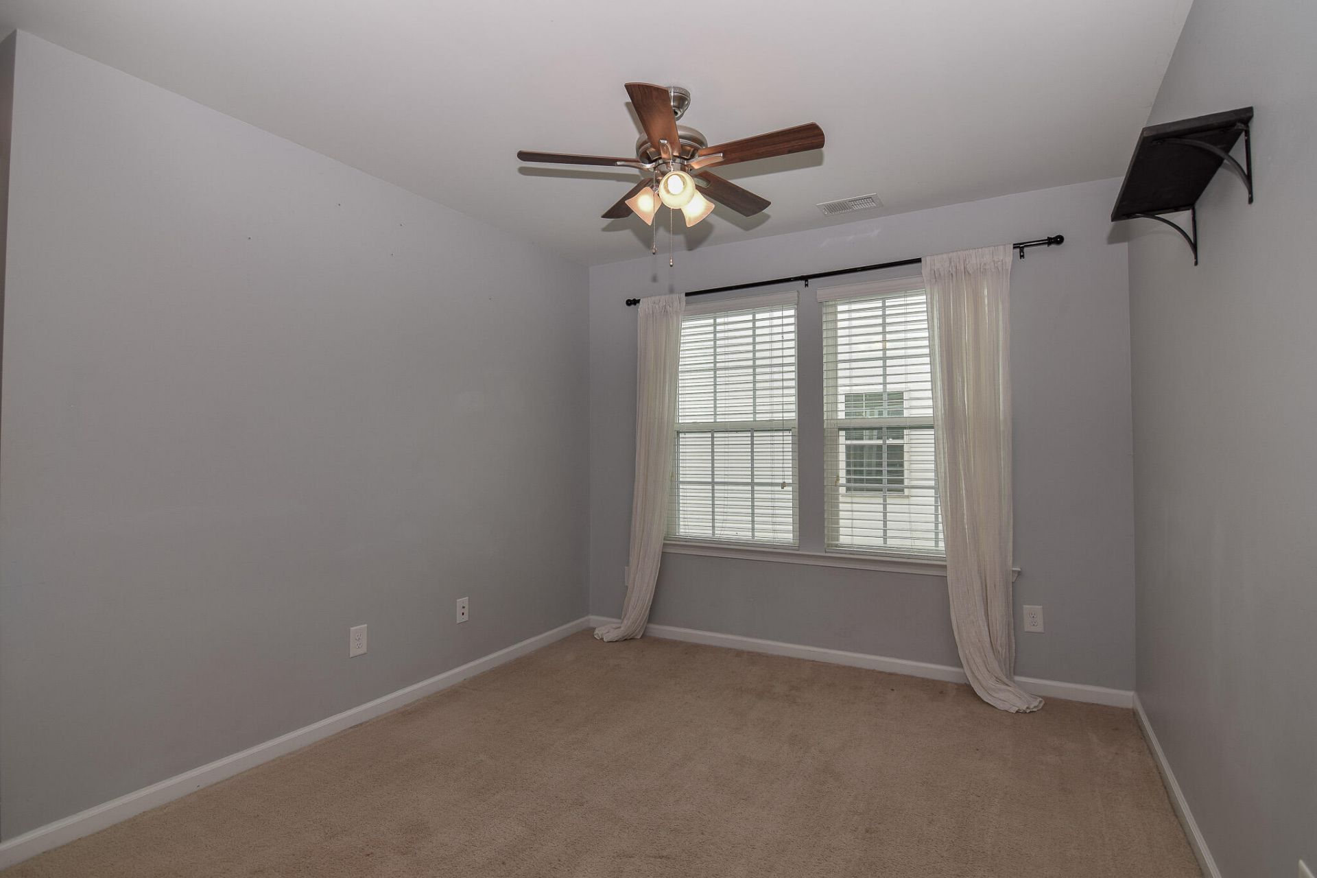 788 Redbud Lane Photo 11