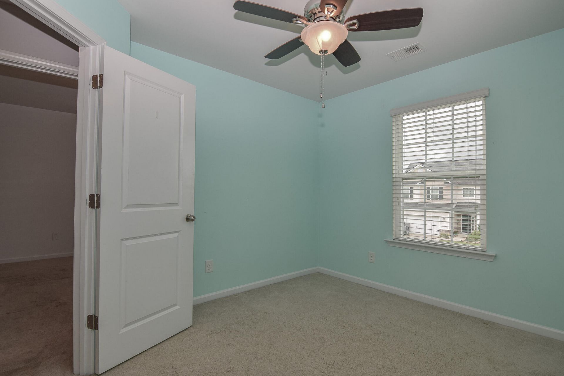 788 Redbud Lane Photo 15