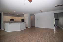 788 Redbud Lane photo 4