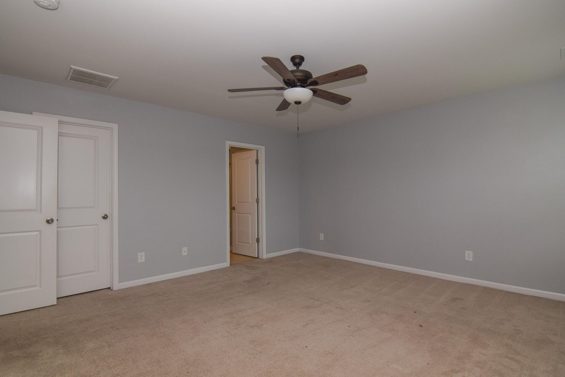 788 Redbud Lane Photo 8
