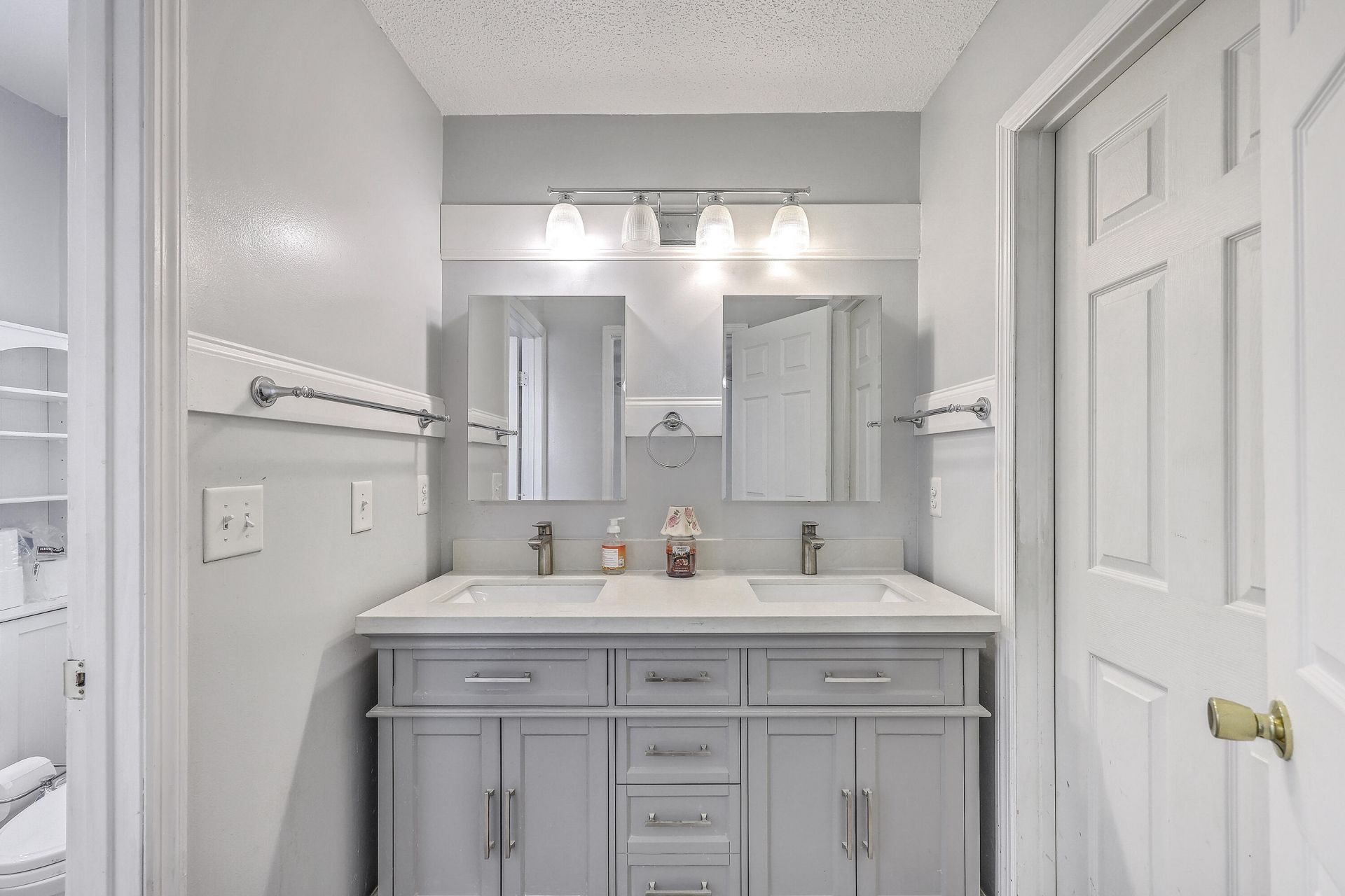 2537 Etiwan Avenue Photo 20