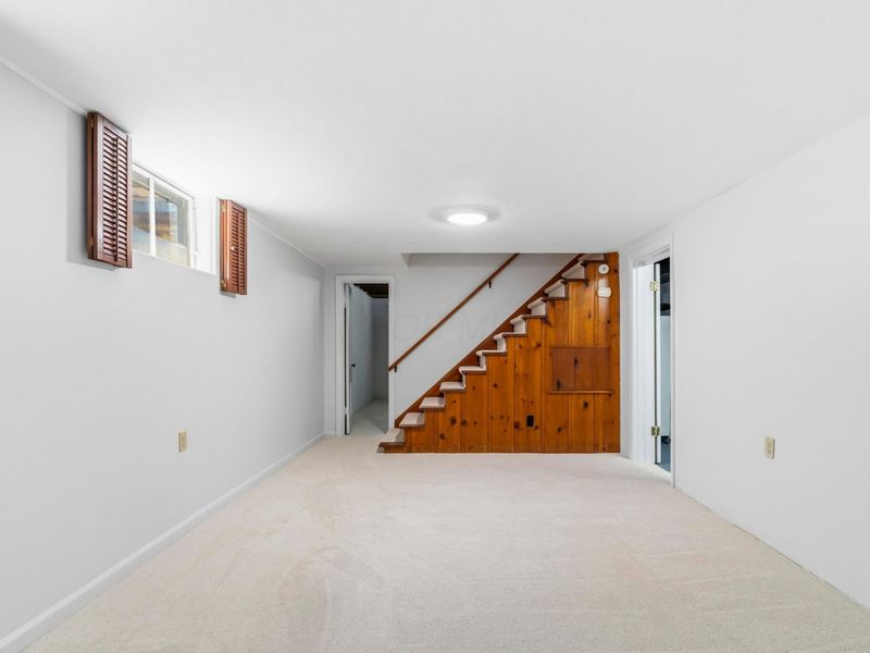 260 Dixon Court, Columbus, OH 43214 Photo 46