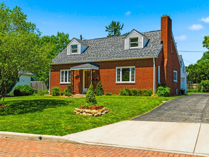 260 Dixon Court, Columbus, OH 43214 Photo 5
