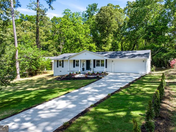 46 SE Hunting Creek Drive, Marietta, GA 30068