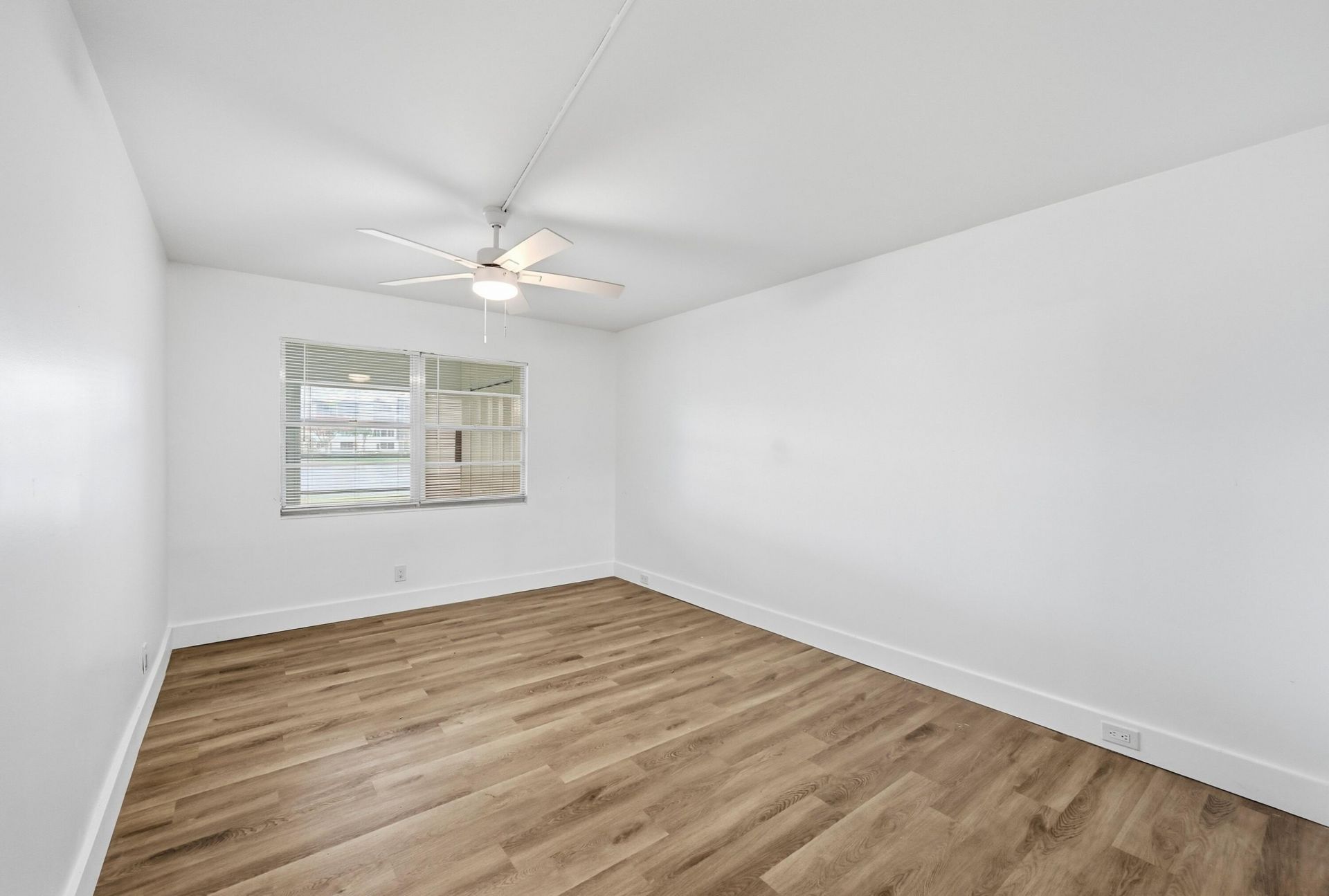 1043 Cornwall C, Boca Raton, FL 33434 Photo