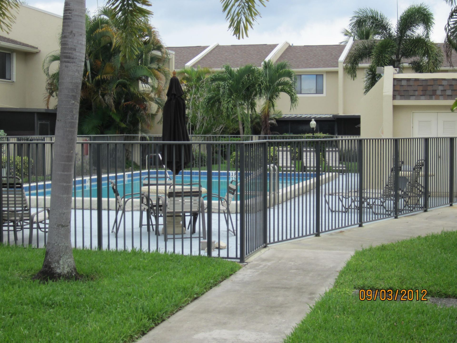 139 Sparrow Drive, Unit 3g, Royal Palm Beach, FL 33411 Photo