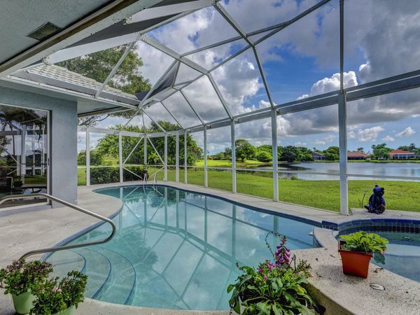 139 Brookhaven Court, Palm Beach Gardens, FL 33418