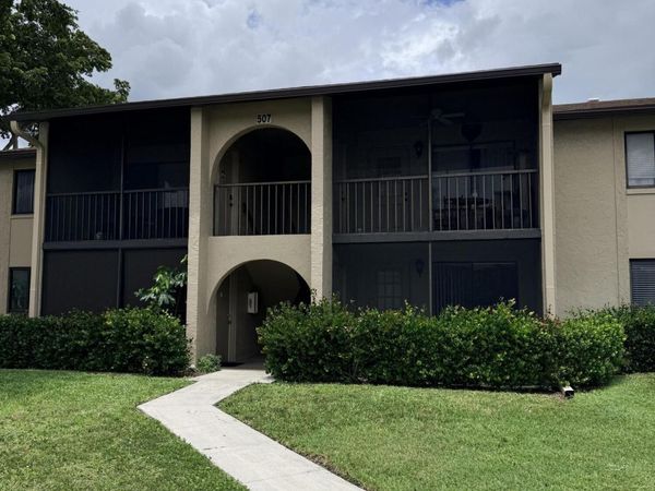 507 Shady Pine Way, Unit D1, Greenacres, FL 33415