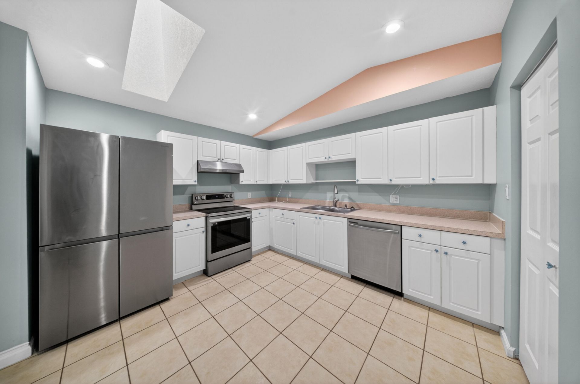 1567 Pheasant Walk, Unit B, Fort Pierce, FL 34950 Photo