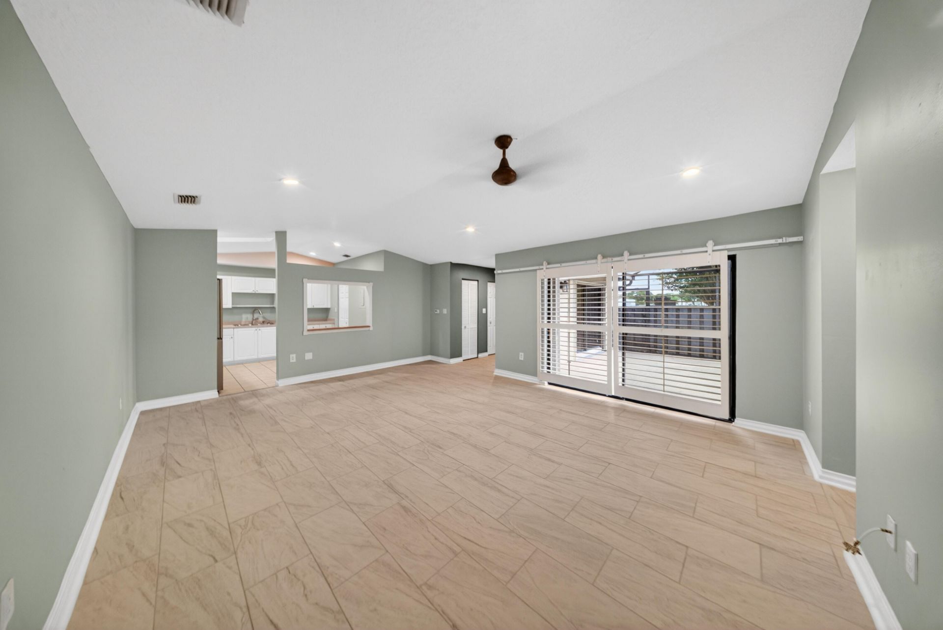 1567 Pheasant Walk, Unit B, Fort Pierce, FL 34950 Photo