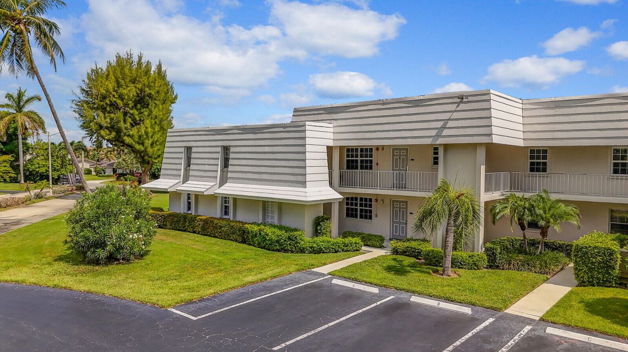 1210 N Sugar Sands Boulevard, Unit 243, Riviera Beach, FL 33404 Photo