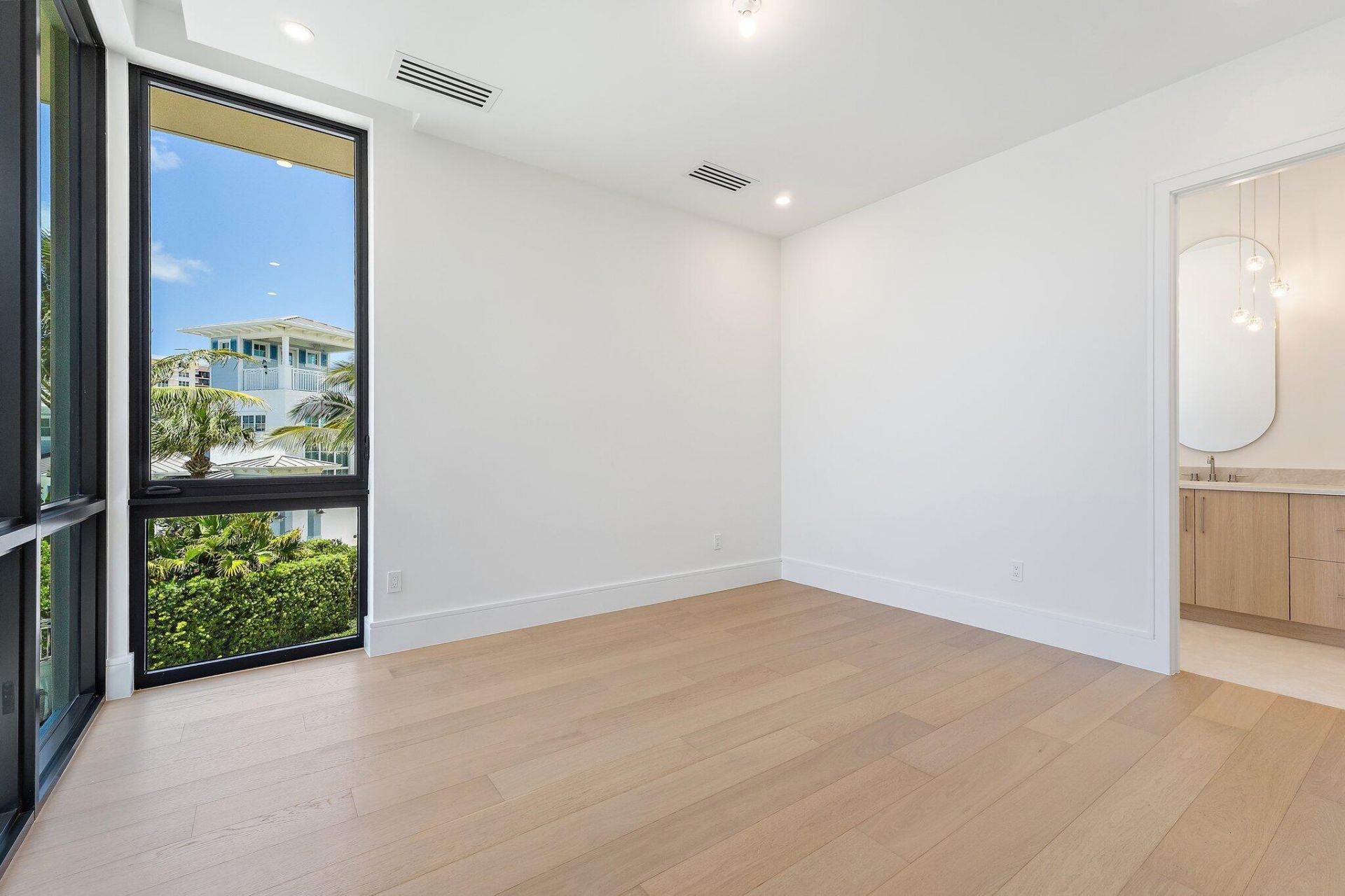 390 Jupiter Lane, Juno Beach, FL 33408 Photo