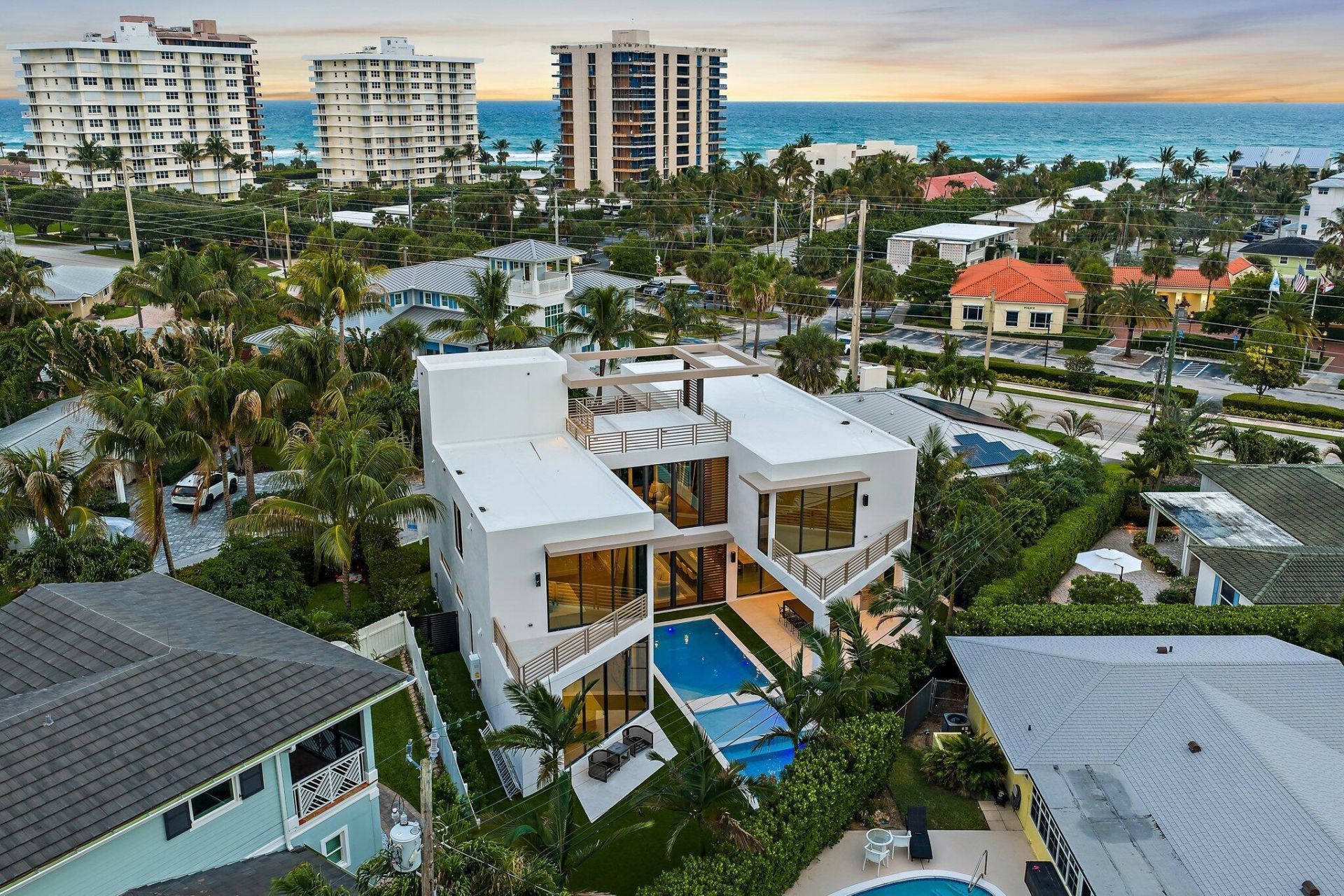 390 Jupiter Lane, Juno Beach, FL 33408 Photo