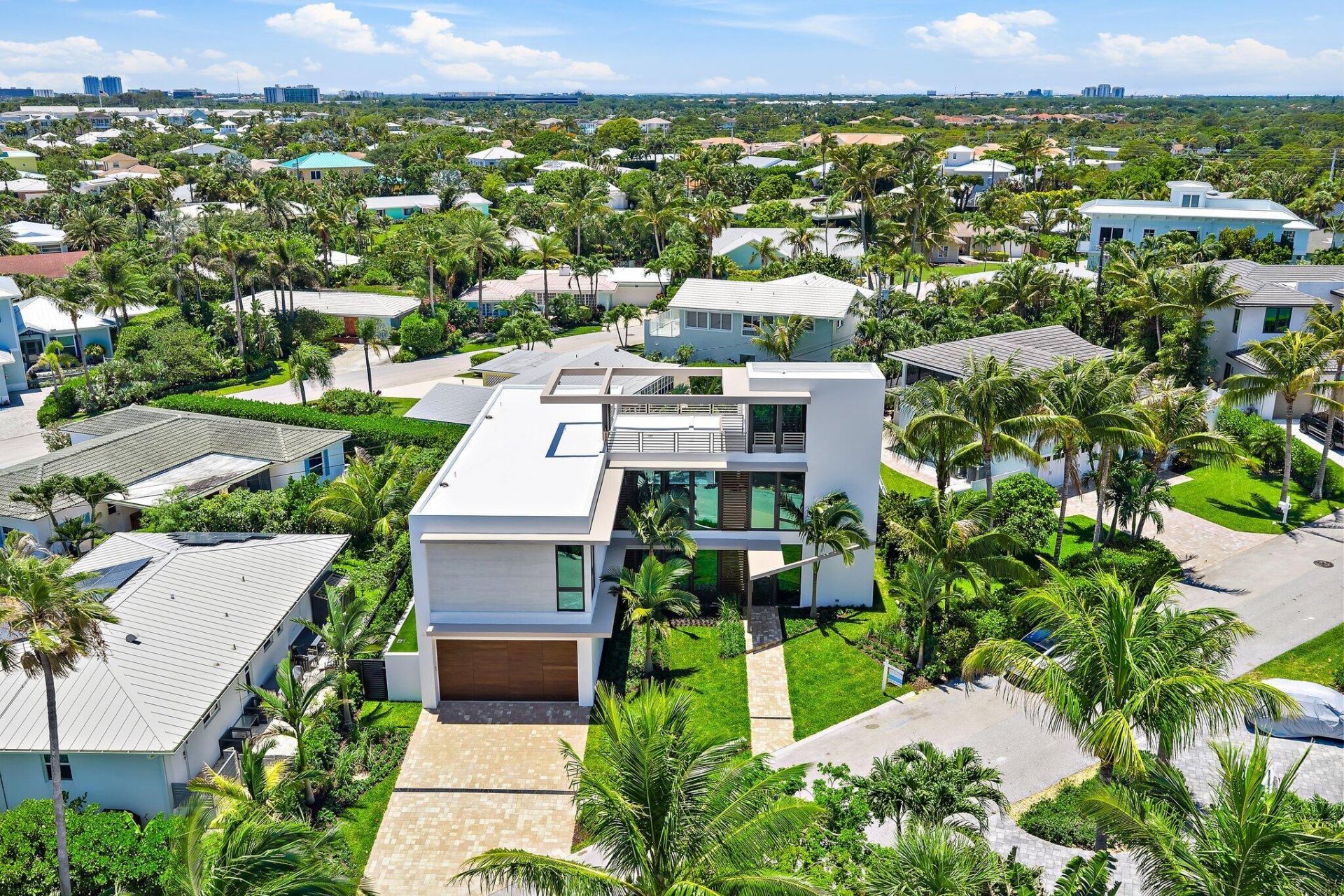 390 Jupiter Lane, Juno Beach, FL 33408 Photo