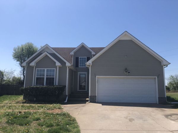 952 Cindy Jo Ct , Clarksville, TN 37040