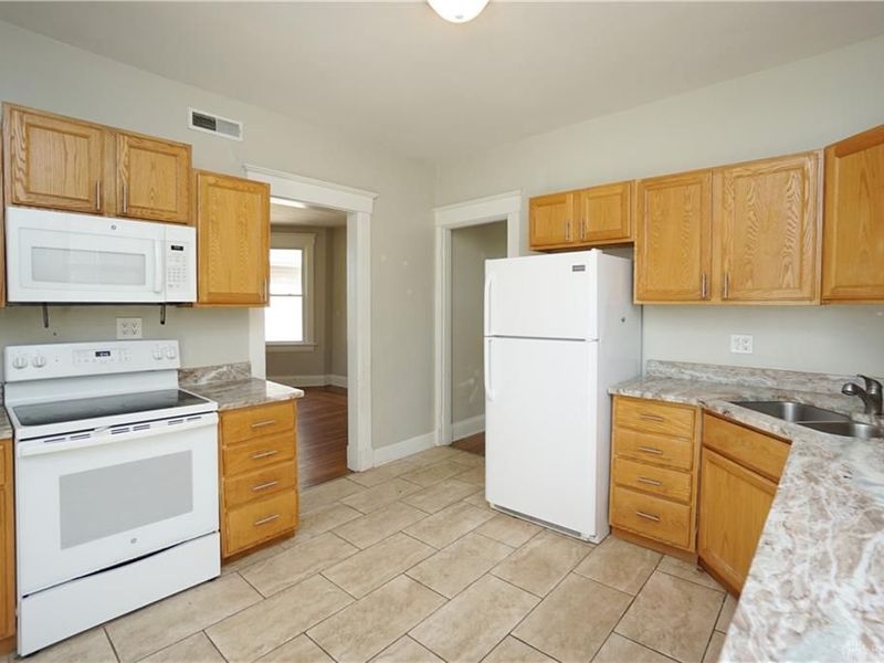 2434 Kenilworth Avenue, Unit 2, Norwood, OH 45212 Photo 10