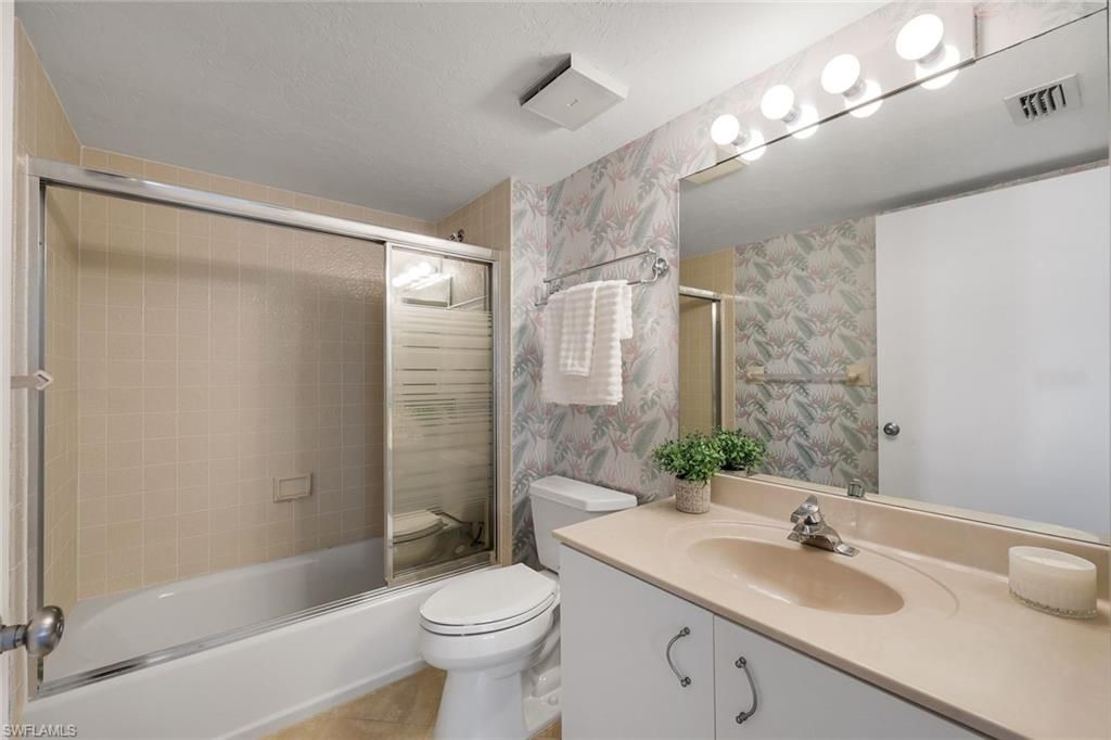 990 Cape Marco Dr , Unit 208, Marco Island, FL 34145 Photo