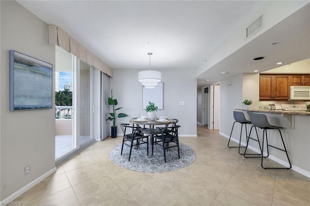 990 Cape Marco Dr , Unit 208, Marco Island, FL 34145 Photo