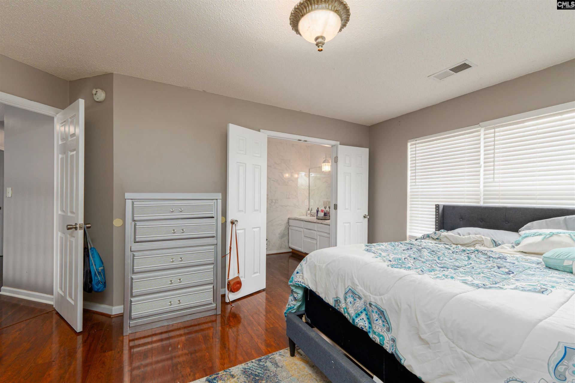909 Murchison Drive  Photo 20