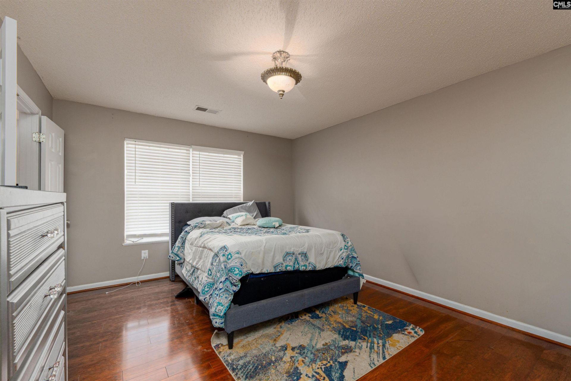 909 Murchison Drive  Photo 21