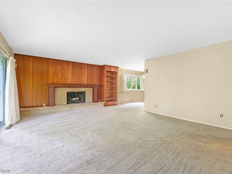 82 Barberry Drive , Berea, OH 44017 Photo 4