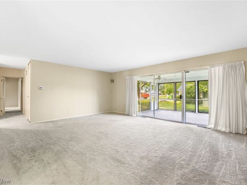82 Barberry Drive , Berea, OH 44017 Photo 7