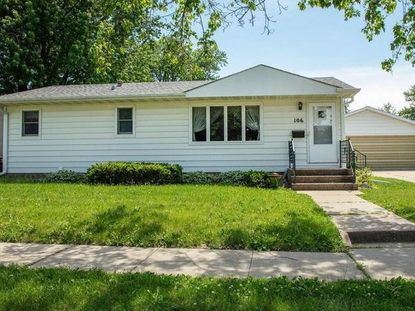 106 Park Avenue, Charles City, IA 50616