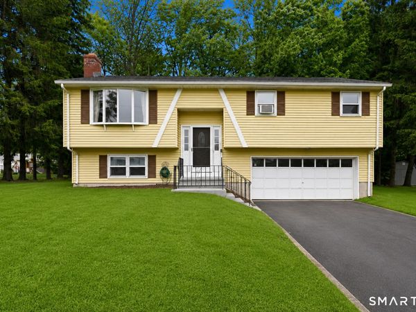 92 Indiana , Bristol, CT 06010