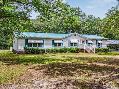 39 Rosa Drive, Saint Matthews, SC 29135