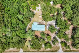 39 Rosa Drive photo 4