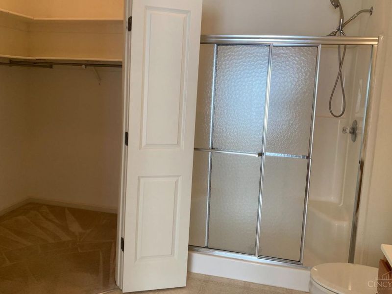 503 Salzberg Lane, Unit 23-4, Springdale, OH 45246 Photo 9