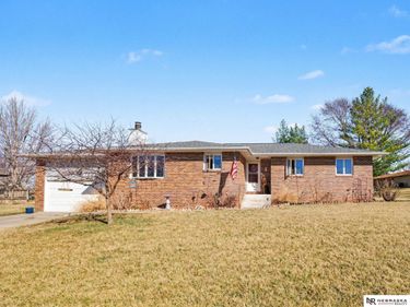 1720 S 13th Street, Beatrice, NE 68310