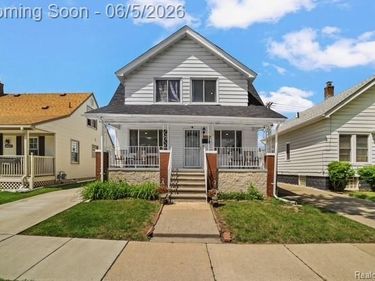 4873 Curtis Street, Dearborn, MI 48126
