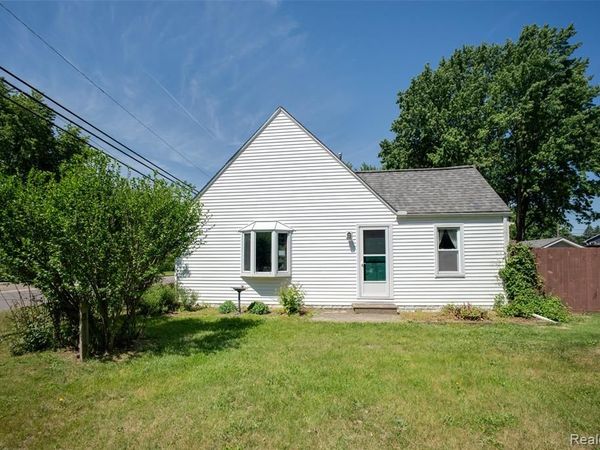 2640 Melvin Avenue , Rochester Hills, MI 48307