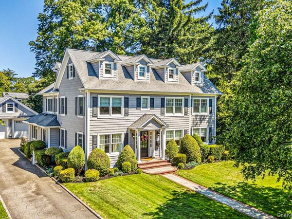 133 Chestnut Street , Garden City, NY 11530