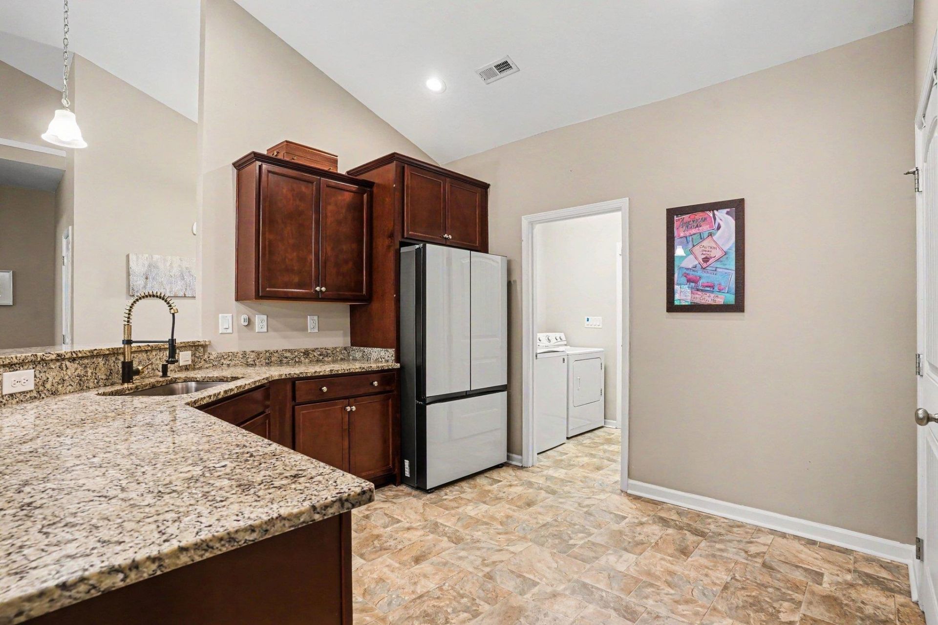 408 Windermere Lake Circle Photo 14