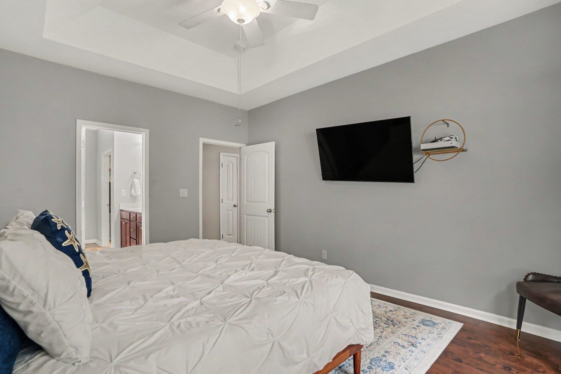 408 Windermere Lake Circle Photo 17