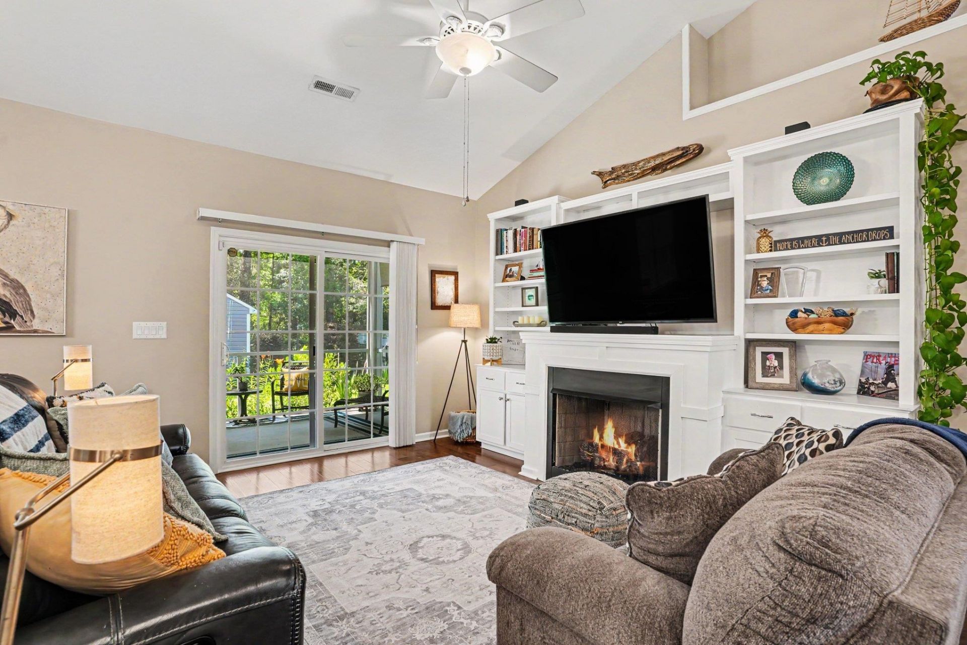 408 Windermere Lake Circle Photo 9