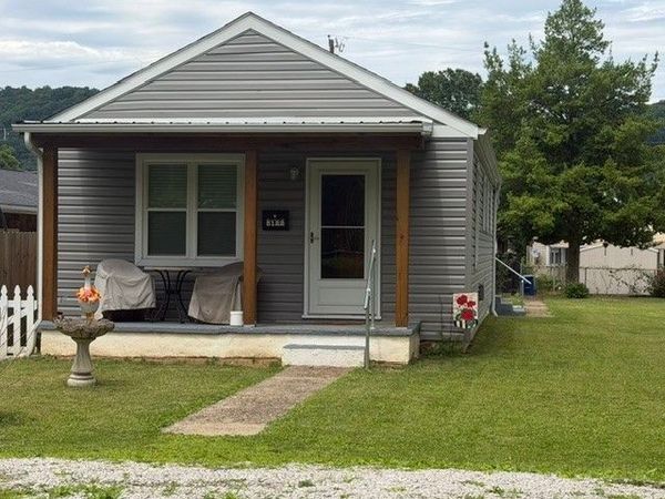 5122 Lancaster Avenue, Charleston, WV 25304