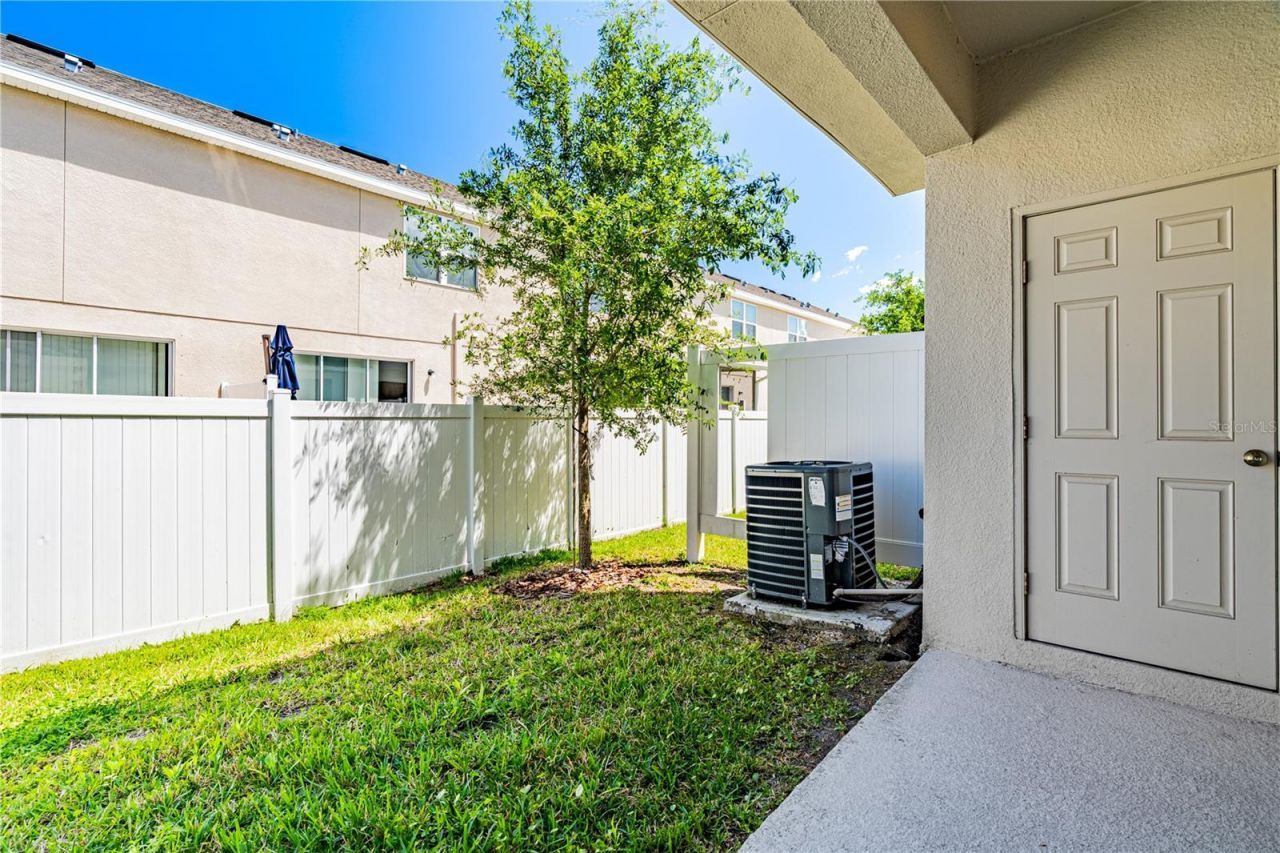6256 Fairmont Lane, Palmetto, FL 34221 Photo