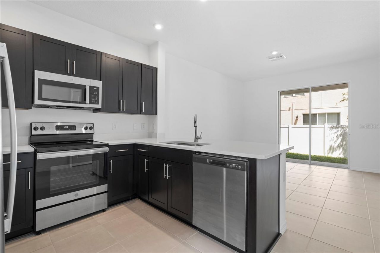 6256 Fairmont Lane, Palmetto, FL 34221 Photo